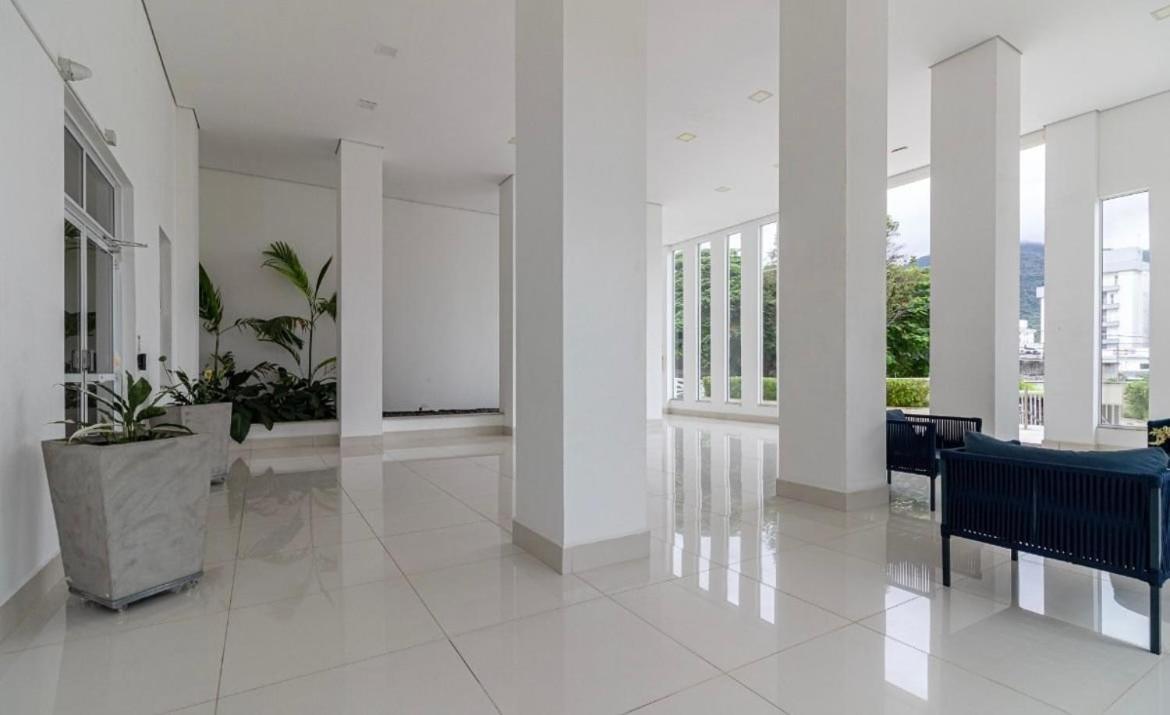 Apartamento Alto Padrao Com 3 Suites, Sala 3 Ambientes Todos Com Ar, Ambientes Novos E Moderno. Ubatuba Exterior photo